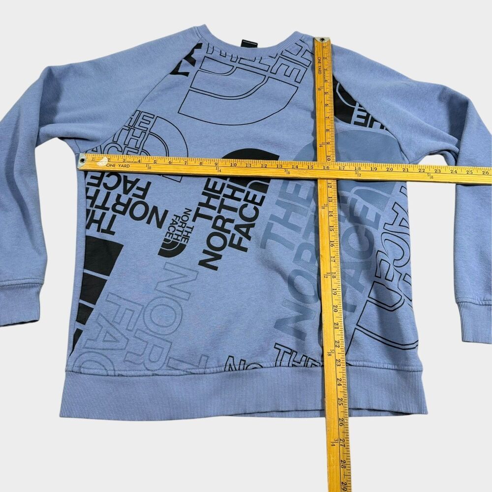 The North Face Womens Large Blue AOP Jumbo All Over Print Logo Sweatshirt Crew L - Picture 9 of 10